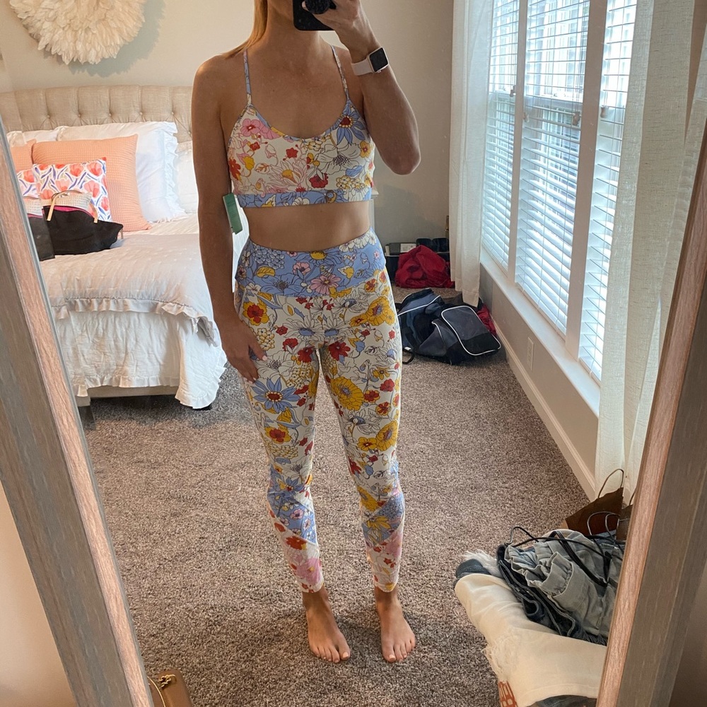 NWT Forever 21 Workout Set- Sports Bra